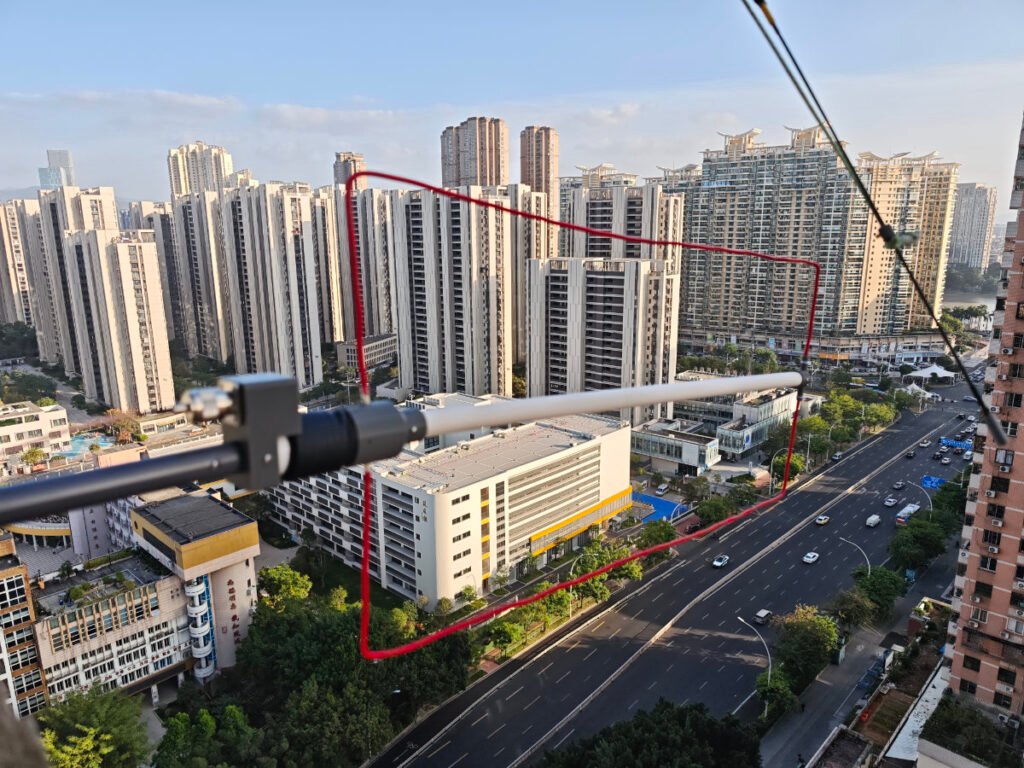 2m loop balcony deployment vertical polarization