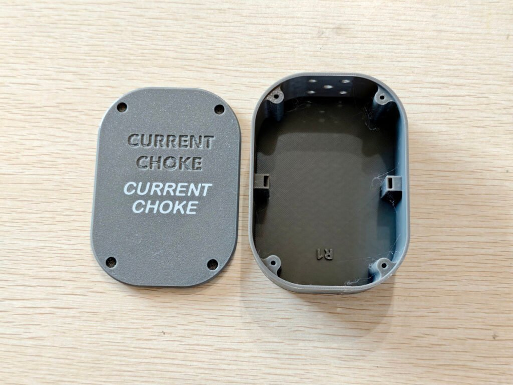 3D printed housing for current choke balun with SO239 connectors