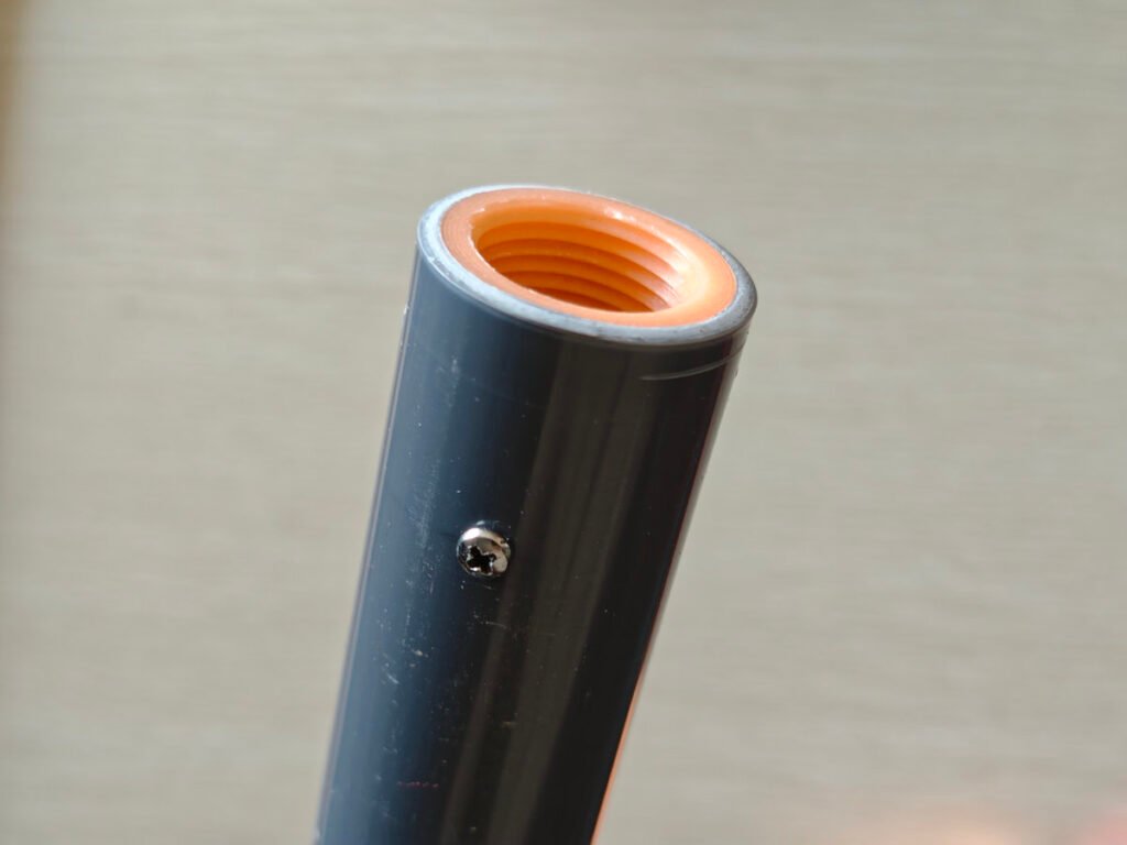 3D printed outer thread connector for D32mm PVC pipe antenna support