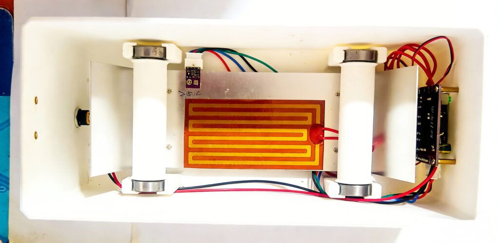 3D-printed enclosure of PID filament dryer showing the internal parts arrangement