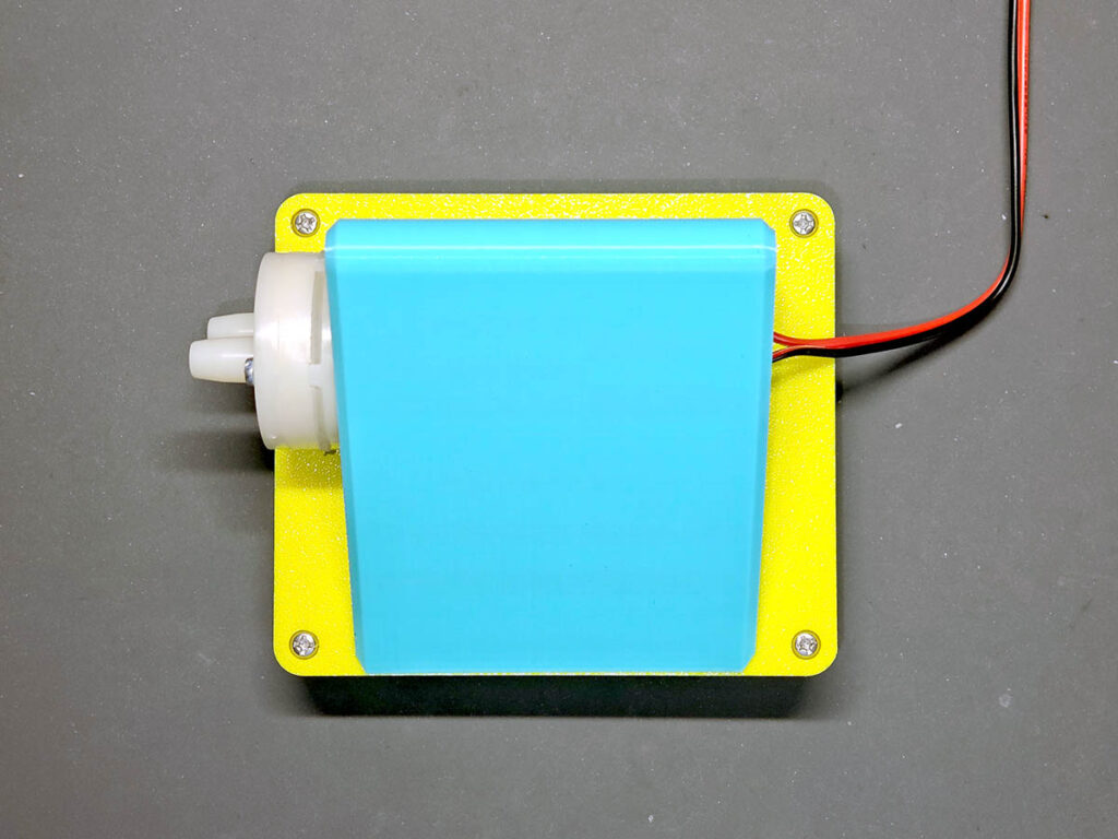 PlantLab case stand with integrated pump holder after assembly